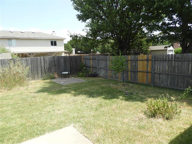 Building Photo - 2604 Lookout Dr