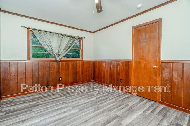 Building Photo - 1703 Pecos St
