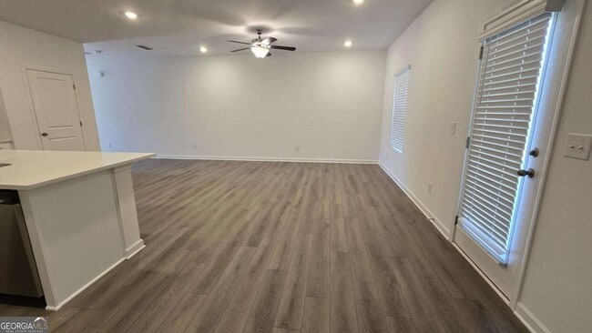 Building Photo - 5399 Allegro Ln