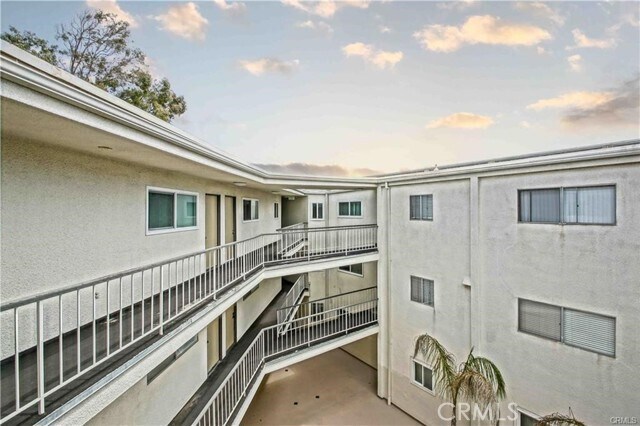 Building Photo - 1108 Camino Real