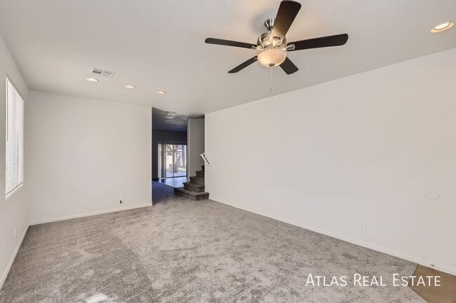 Building Photo - 436 Bright Moon Ave