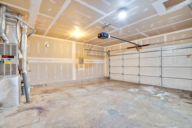Building Photo - 3bd/2ba Duplex in Puyallup