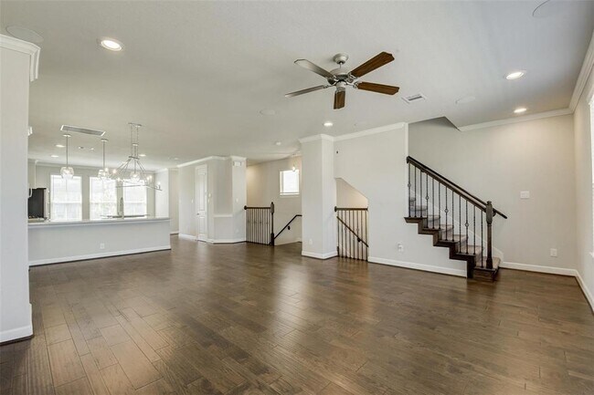 Building Photo - 10824 Brittmoore Oaks Pl