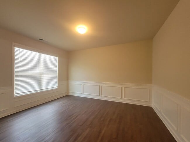 Building Photo - Stylish South Atlanta Rental with 2 Story Home with Loft - Approx 3000 sq ft