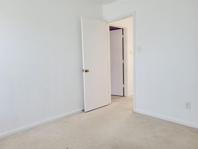 Building Photo - 4707 Meadowthorn Ct