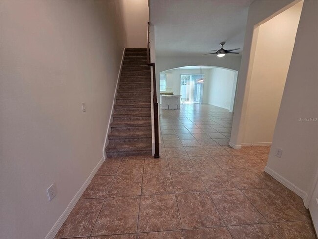 Building Photo - 9464 Tawnyberry St