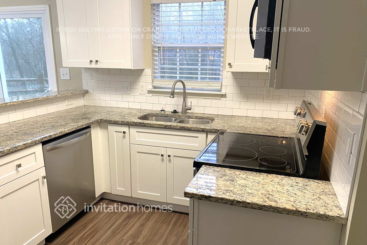 Building Photo - 8808 Clifton Meadow Dr