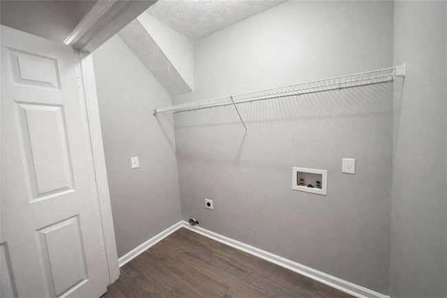 Building Photo - 118 Chippewa Run