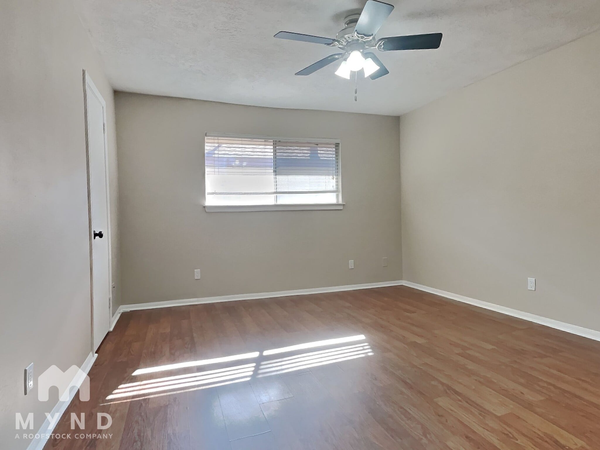 Building Photo - 9015 Eldora Dr