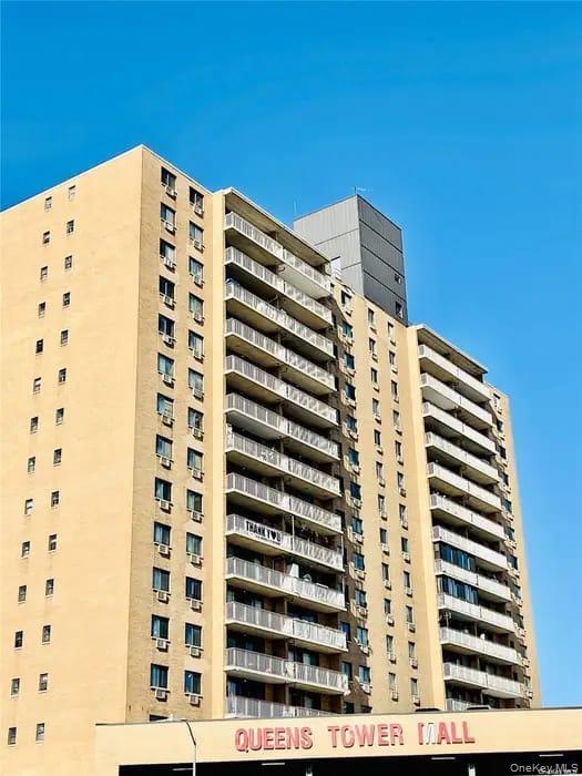 Primary Photo - 92-29 Queens Blvd