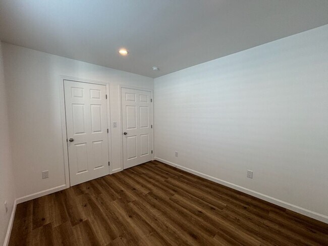 Building Photo - 13247 11th St