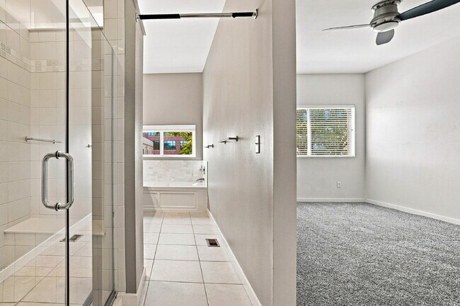 Building Photo - $4,015.95 with $300 Off The First Month's Rent, 3 Beds - 3.5 Baths, Single-Family Home in Denver ...