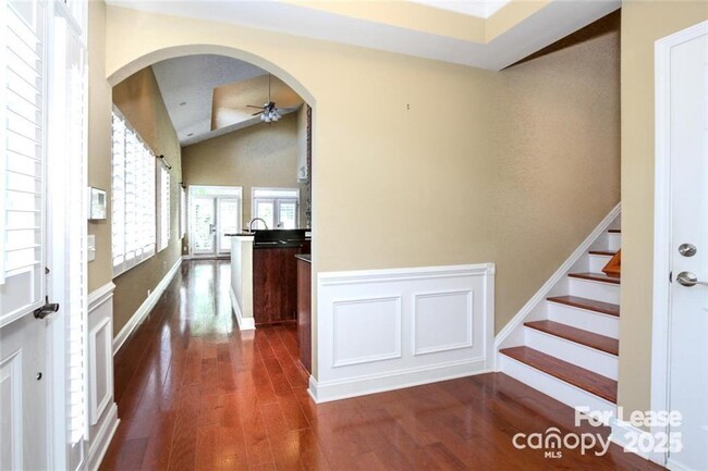Building Photo - 405 Halyard Ln