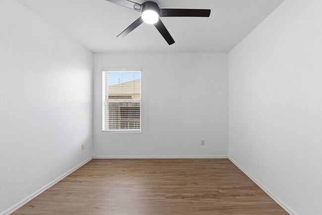 Building Photo - 14427 Woodcott Warren Wy