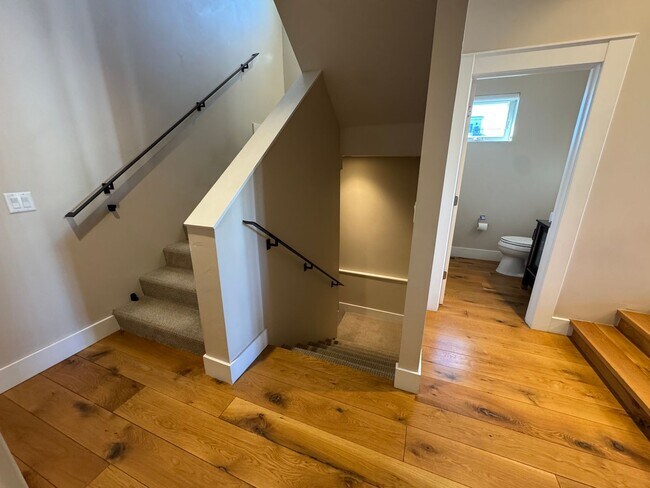 Building Photo - Perfect Sloan Lake Home with all the features and great views