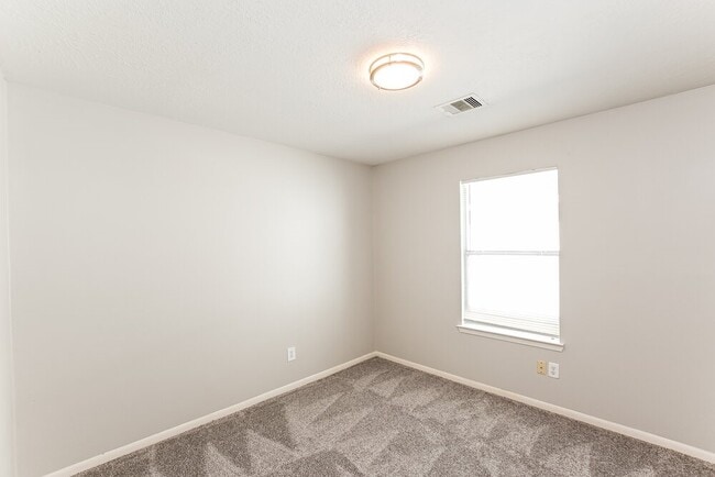 Building Photo - 19530 Billineys Park Dr