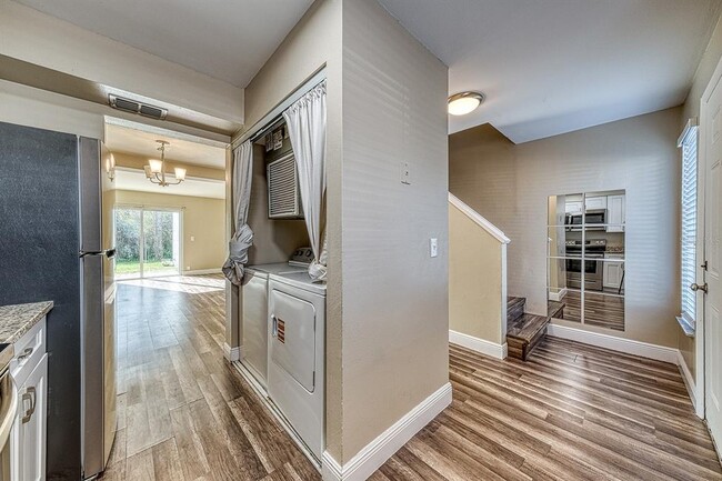 Building Photo - 283 Gardner Ln