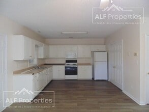 Building Photo - For Rent – Newly Renovated 2BR/1BA