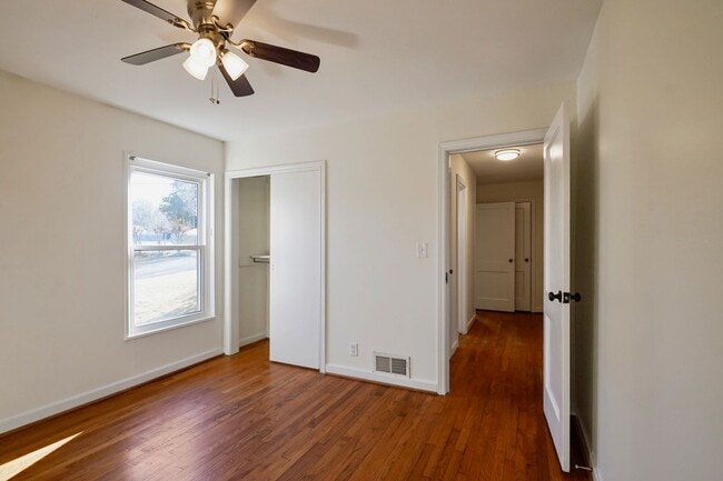 Building Photo - Cute 3 bedroom, 1 bath house in Homewood!