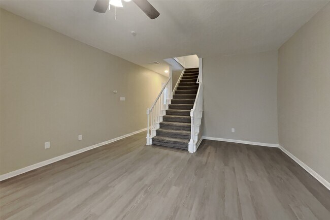Building Photo - 16411 Willingham Way