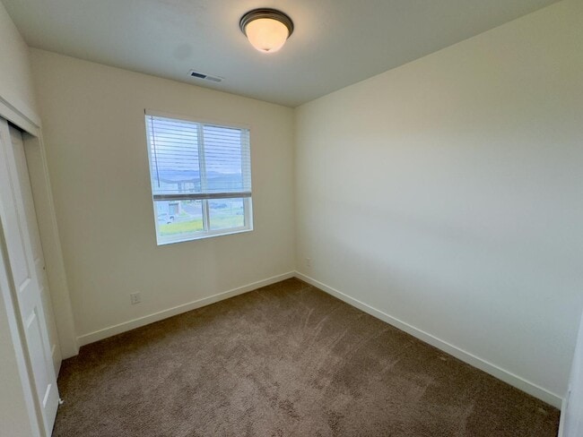 Building Photo - 442 S 900 W
