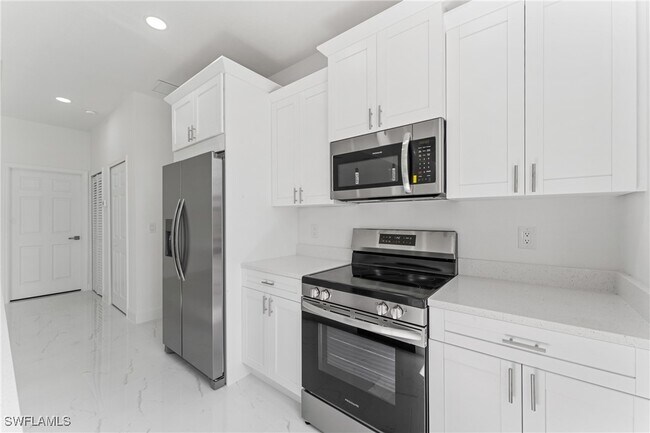 Building Photo - 3111 40th St W