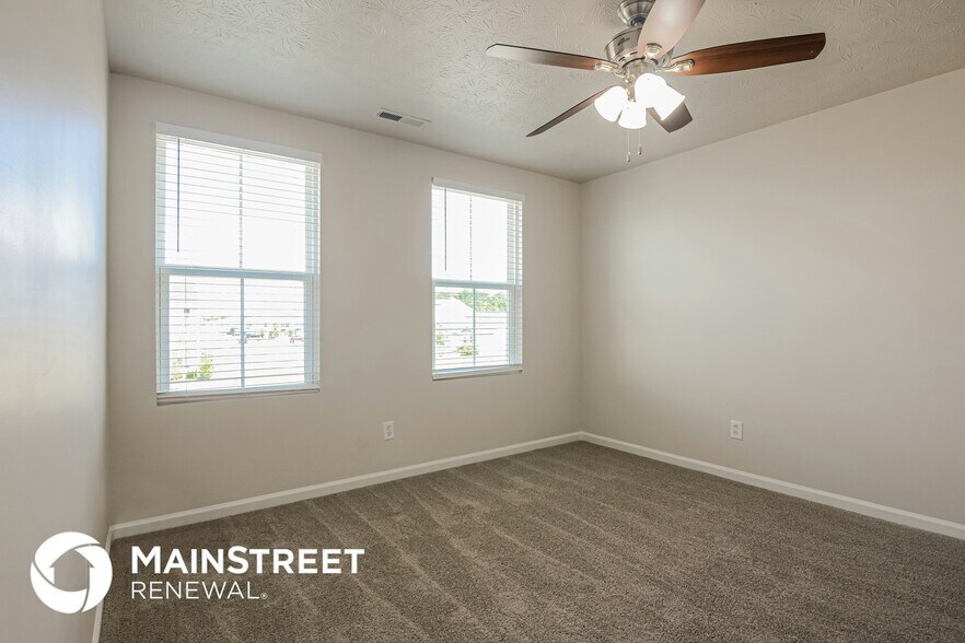 Building Photo - 13820 N Cardonia Dr