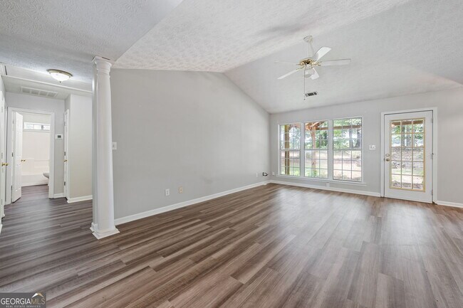 Building Photo - 209 Garrison Chase
