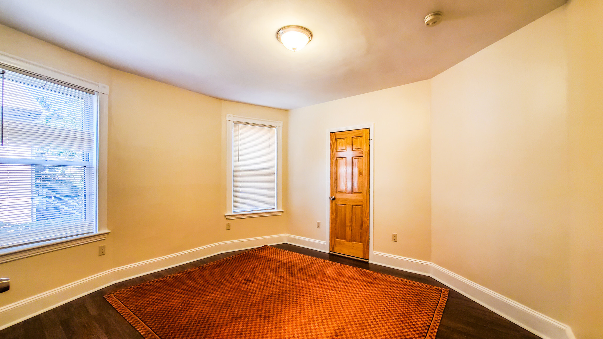 Building Photo - 7 Alcott St