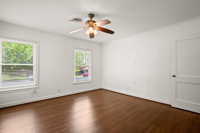 Building Photo - 5805 Bull Creek Rd