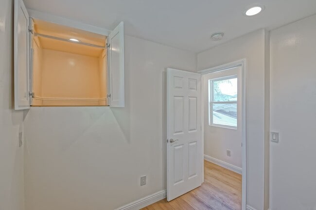 Building Photo - NEWLY BUILT, CHARMING, 2-STORY REAR HOME W/ 1-CAR GARAGE + DRIVEWAY PARKING CLOSE TO SCHOOLS, PAR...