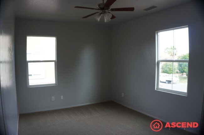 Building Photo - 9901 Riata Ln