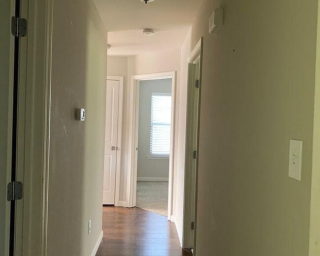 Building Photo - 13712 Fox Hill Dr