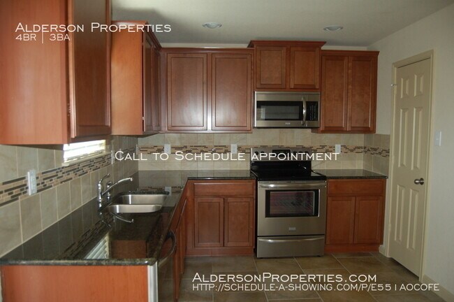 Building Photo - 2240 Hawk Dr