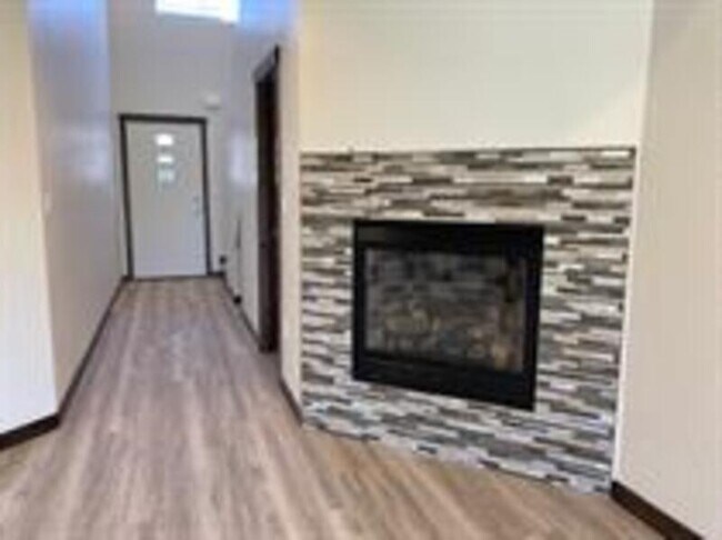 Building Photo - 1548 Latitude Ln