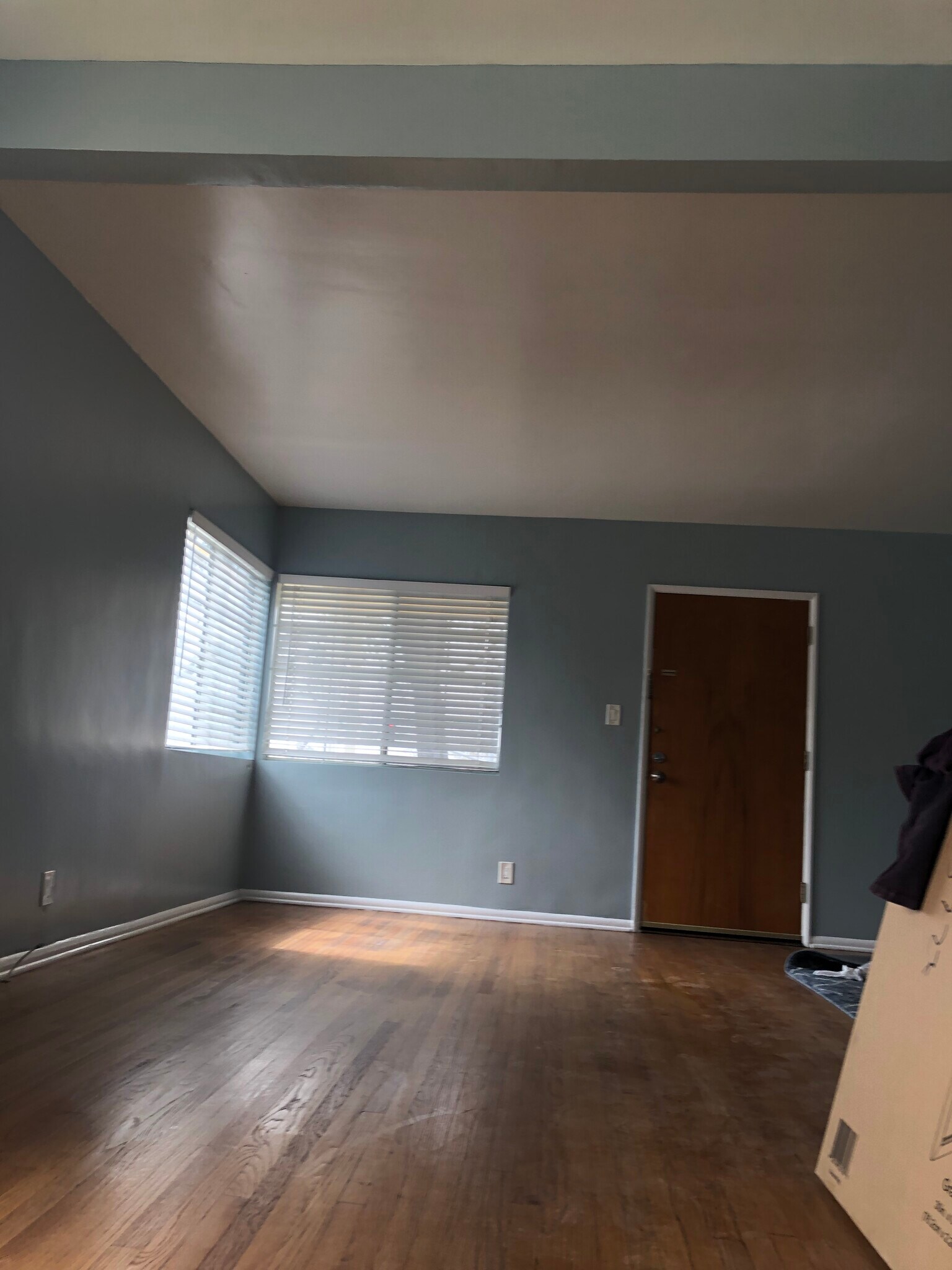 Front door & living room - note hardwood floors - 5727 S Corning Ave
