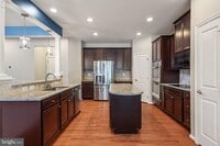 Building Photo - 3175 Fledgling Cir