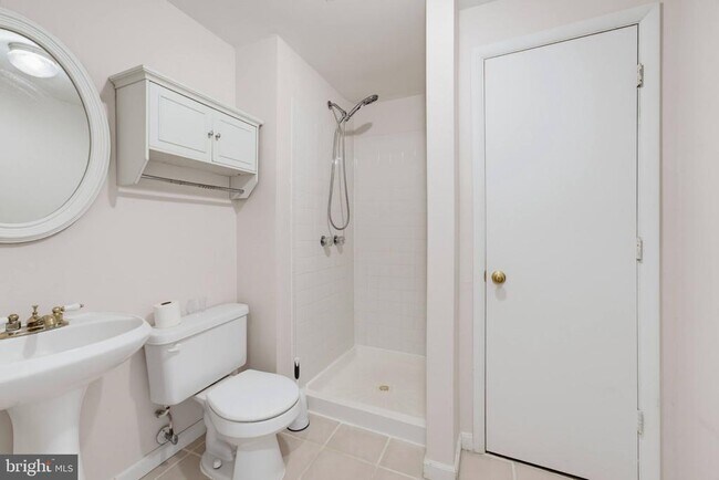 Building Photo - 10305 Bridgetown Pl