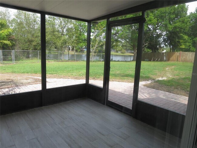 Building Photo - 11500 Vega Ct