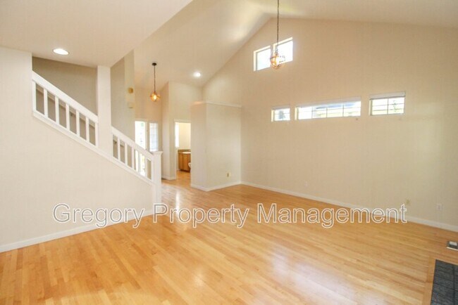 Building Photo - 15720 NE 95th Way