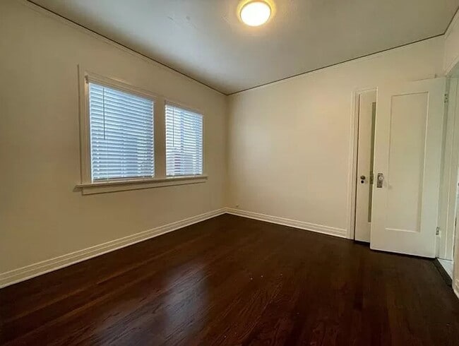 Building Photo - Amazing 1 Bedroom Cottage in the Heart of University Heights