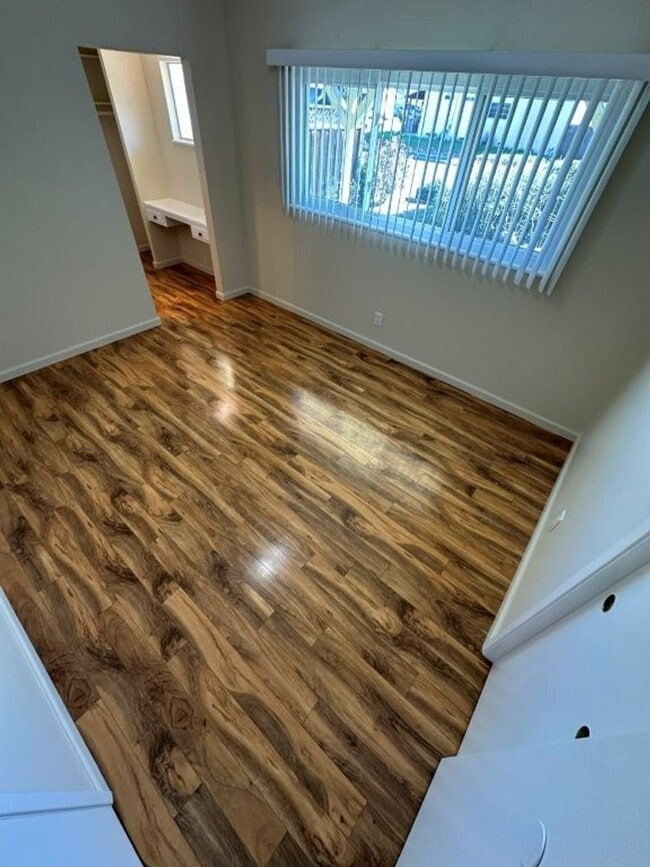 Building Photo - Nor Cal Realty Inc, 3 BD 2 BTH house with 2 car garage