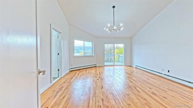 Building Photo - 262 Tamerisk Ln