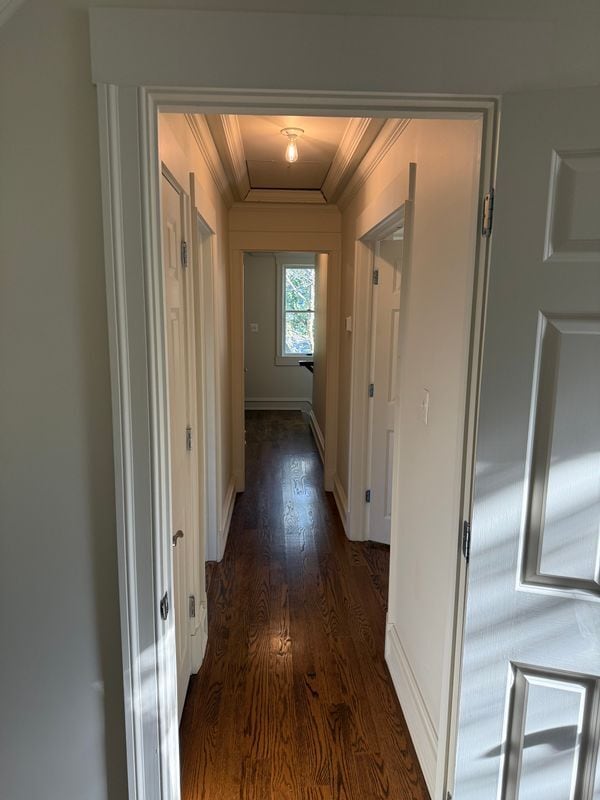 Building Photo - 312 Tschiffely Square Rd