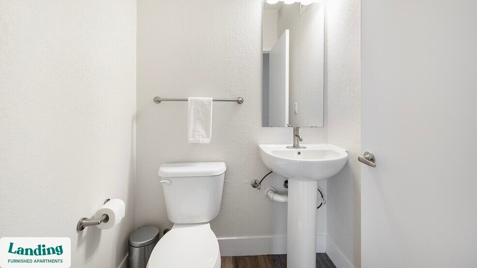 Building Photo - 1291 S Ulster St