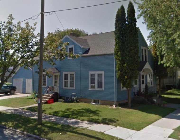 Primary Photo - 1903 Clark St