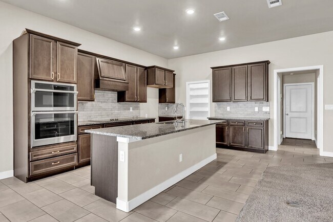 Building Photo - 9044 Antelope Ave