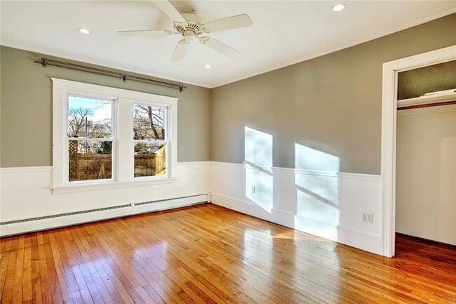 Building Photo - 18 Orchard Ave