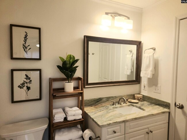 Building Photo - 900 Taylor St