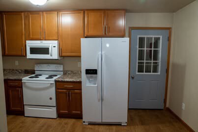 Building Photo - 8590 Ptarmigan Ave